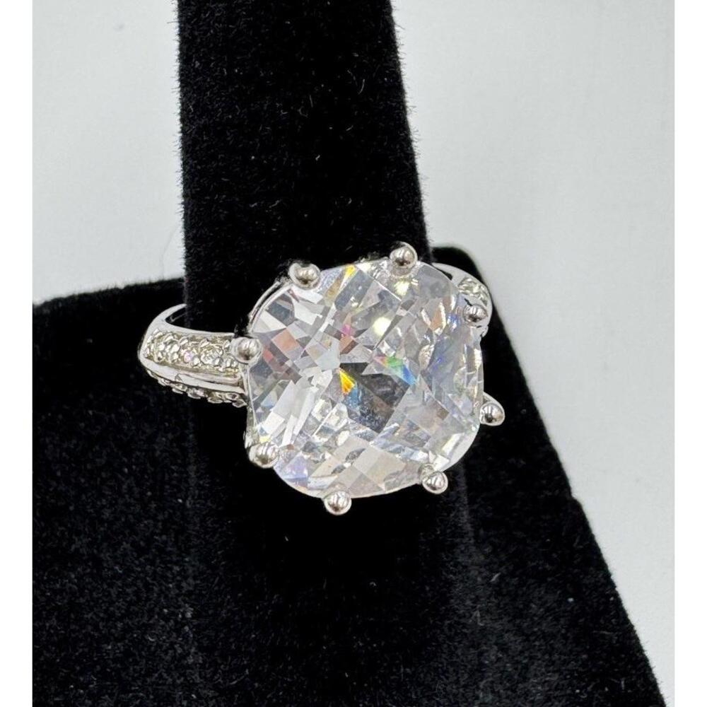 Silver Tone Solitaire Cushion Cut Adjustable Statement Ring Signed NV Sz 4.5-6.5